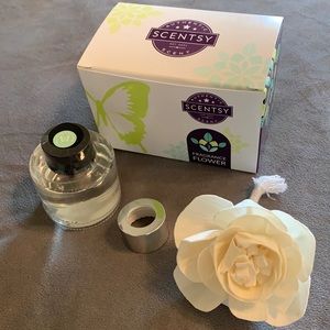 Scentsy Fragrance Flower